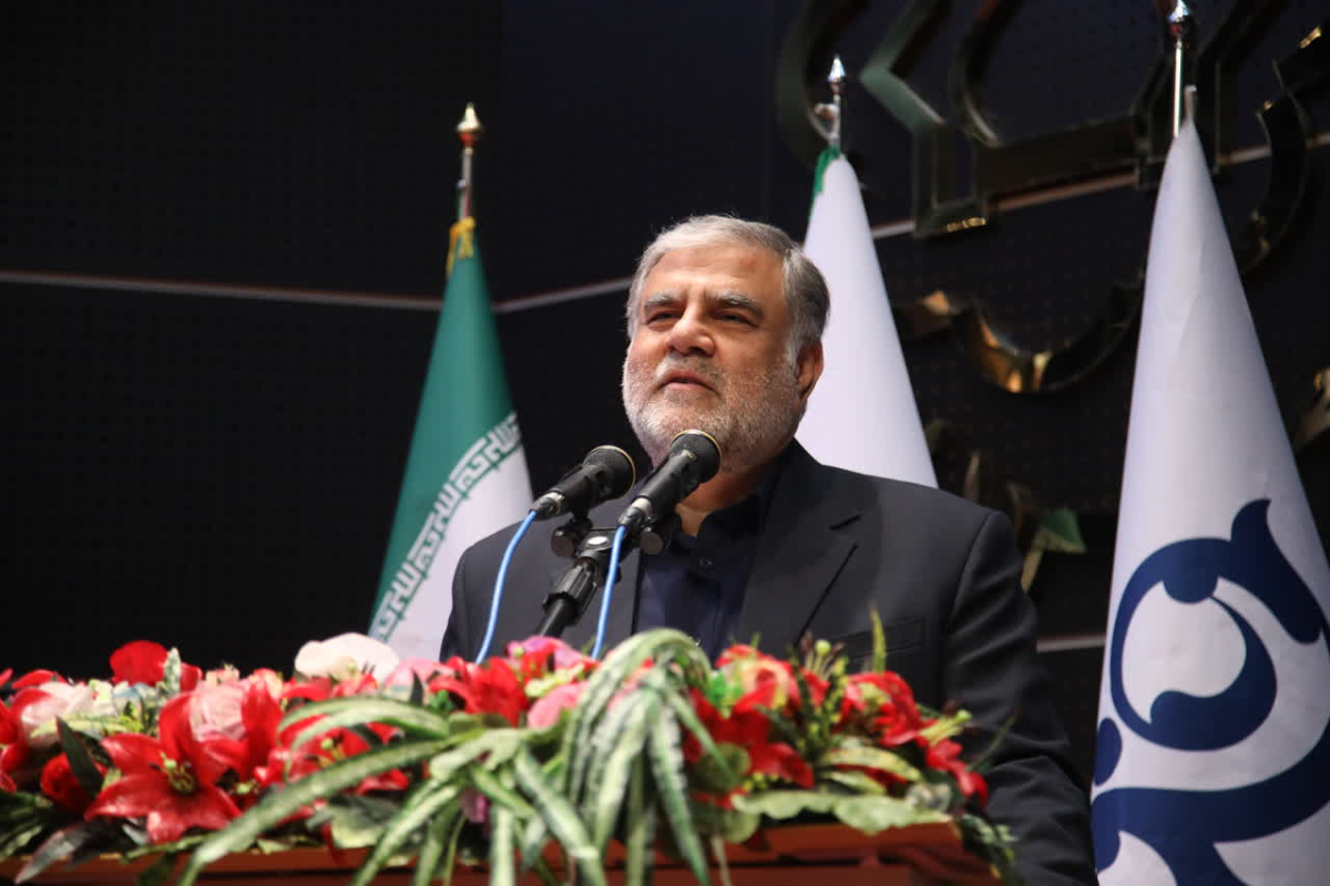 شهردار کلانشهر قم: فداکاری مادران شهدا الگویی زنده برای نسل‌های امروز و فردا است